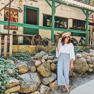 Meet your Posher, Priya